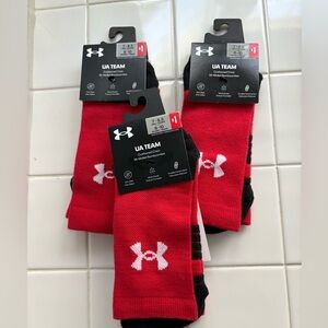 Lot of 3 NWT Men’s Under Armour UA Team Cushioned Crew Socks Red Black 7-8.5